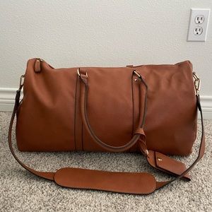 Brown weekend bag